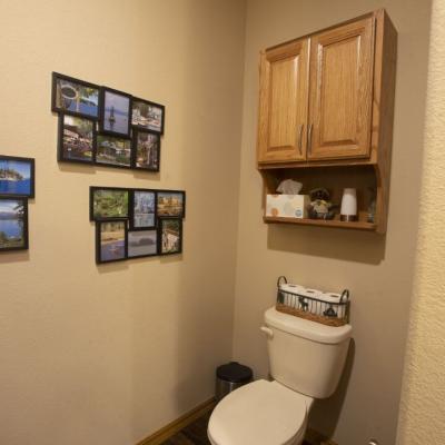 picture of another bathroom