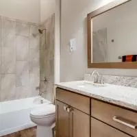 Mt Sneffels 629 020 32 Bathroom