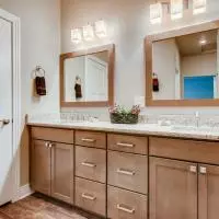 Mt Sneffels 629 023 27 Master Bathroom