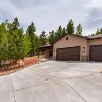 Mt Sneffels 629 048 05 Exterior Front
