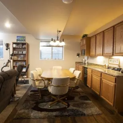 picture of dining nook
