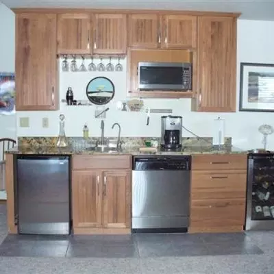 kitchenette