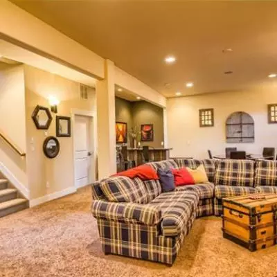 Ll Family Room