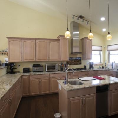 picture of kitchen overview 2