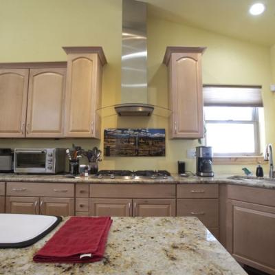 picture of cooktop with hood